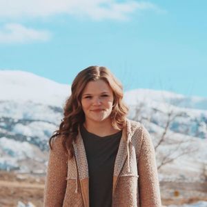 Meet your Posher, Yasmine